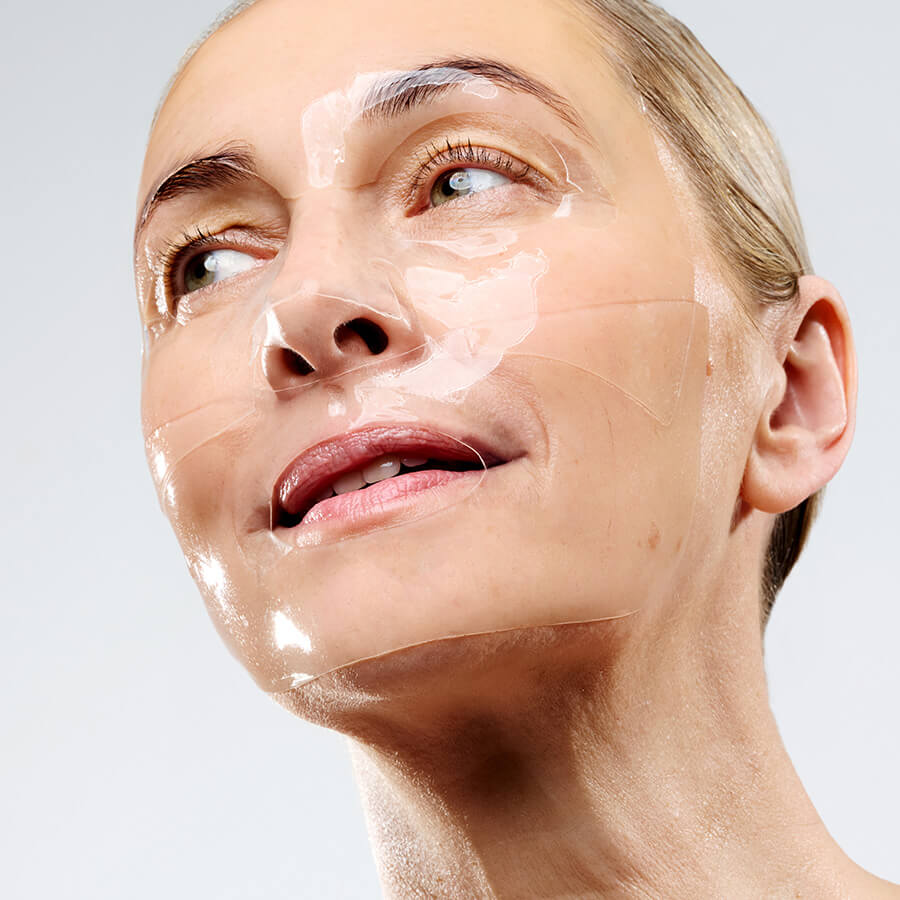 CurrentBody Skin LED Multi-Licht Therapie Maske & Hydrogel Gesichtsmasken (5 Stück)